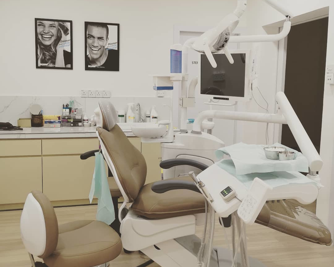 Phi Dental treatment room — state-of-the-art equipment